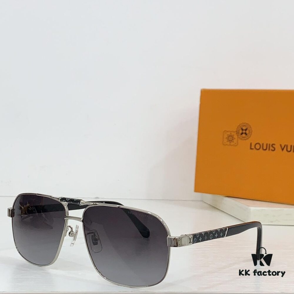 Louis VUITTON Sunglasses