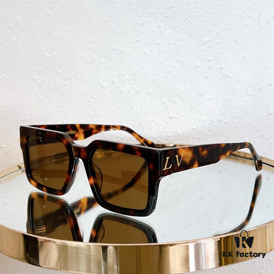 Square Louis Vuitton Sunglasses