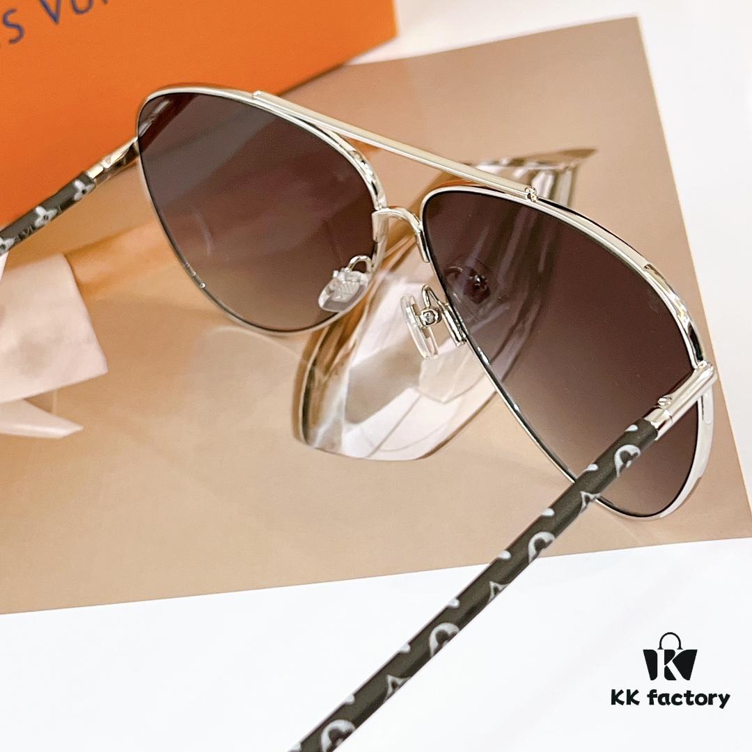 LOUIS VUITTON Z2049U Sunglasses