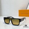 140 Louis VUITTON MOD: Z2062W Size: 133-0-140 Sunglasses