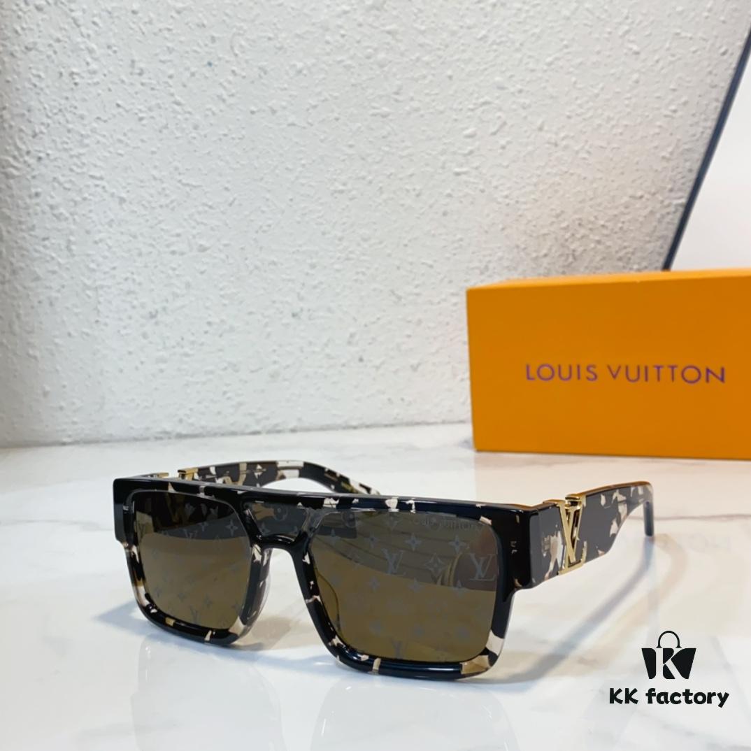 140 Louis VUITTON MOD: Z2062W Size: 133-0-140 Sunglasses