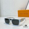 140 Louis VUITTON MOD: Z2062W Size: 133-0-140 Sunglasses