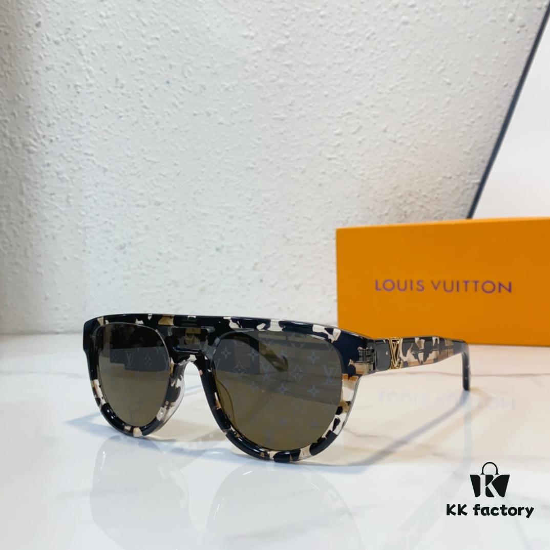 140 Louis VUITTON MOD: Z2061W Size: 131-0-140 Eyeglasses Sunglasses
