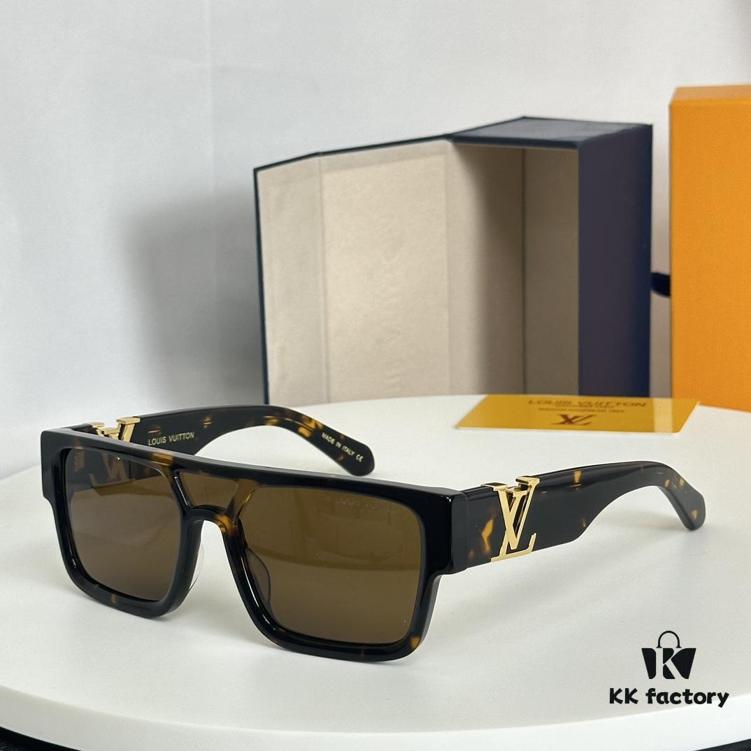 140 Louis VUITTON MOD: Z2062W Size: 133-0-140 Sunglasses