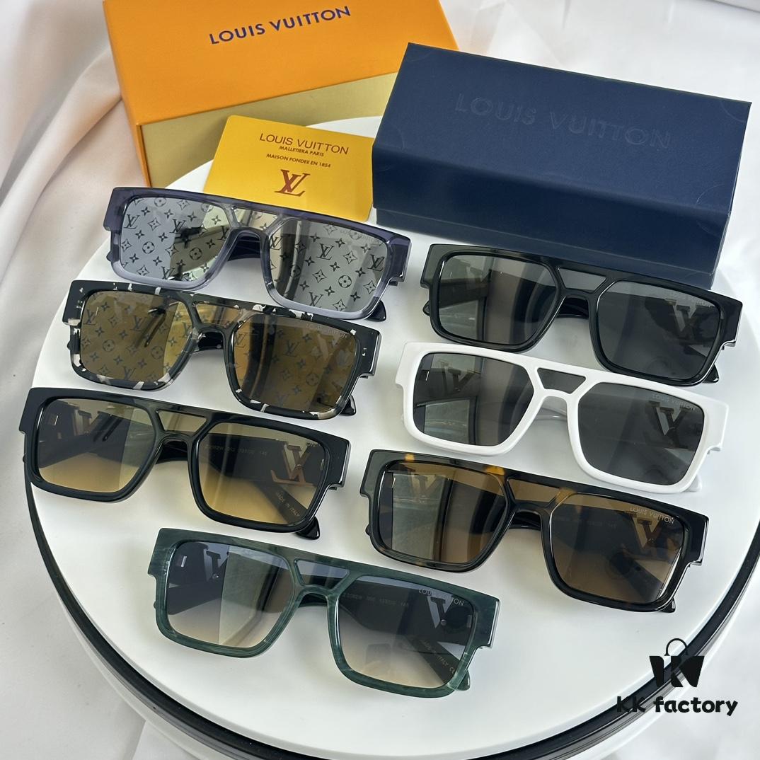 140 Louis VUITTON MOD: Z2062W Size: 133-0-140 Sunglasses