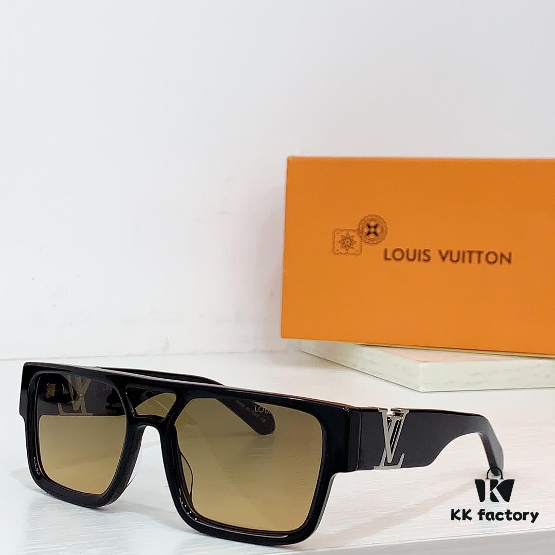 140 Louis VUITTON MOD: Z2062W Size: 133-0-140 Sunglasses
