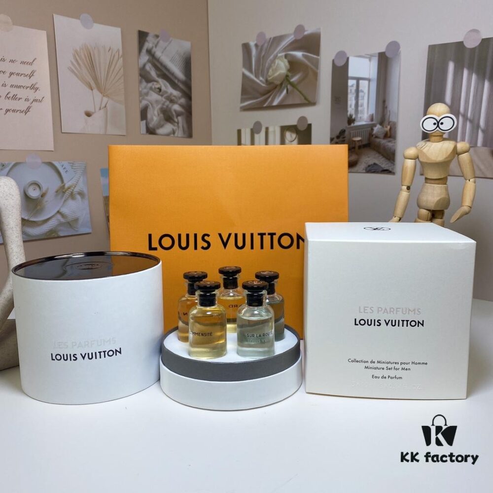 Louis Vuitton Men's Perfume Set of 5 (10ml each), Cylindrical Packaging, Includes Official Store Shopping Bag, No Spray Nozzles, Polished Bottles