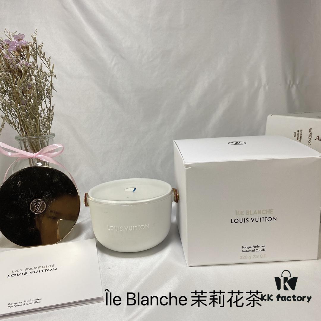 Louis Vuitton 2019 New Arrival Scented Candle 220g - Rose, Jasmine, Patchouli, Pine Forest