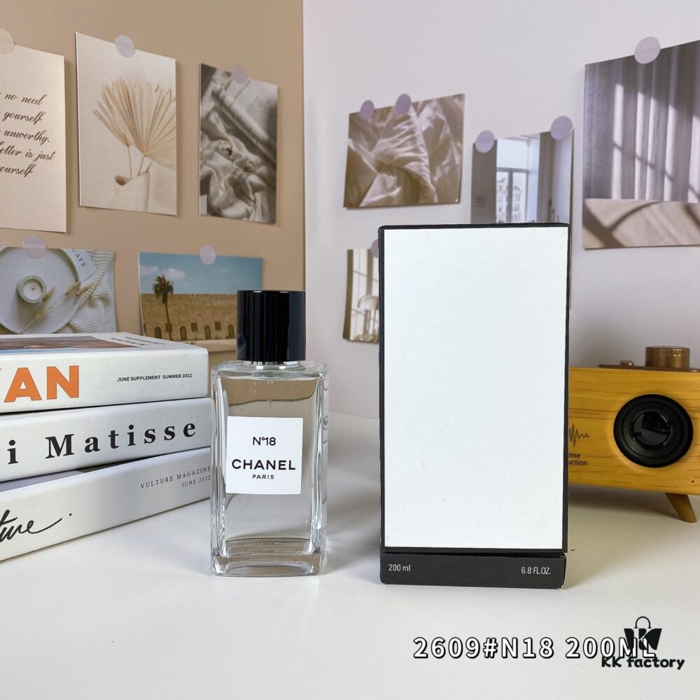 Chanel Les Exclusifs de Chanel No 18, 200ml