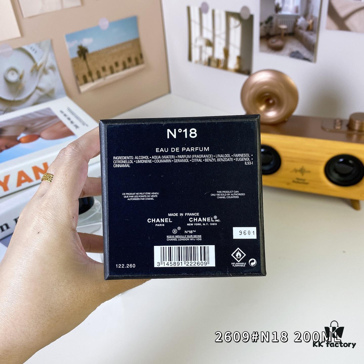 Chanel Les Exclusifs de Chanel No 18, 200ml