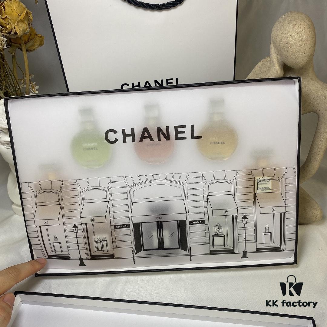 Q-Style Chanel 8-Piece Mini Perfume Set, 7.5ml×8, Includes Gift Bag, No Spray Applicator, Dab-on Design
