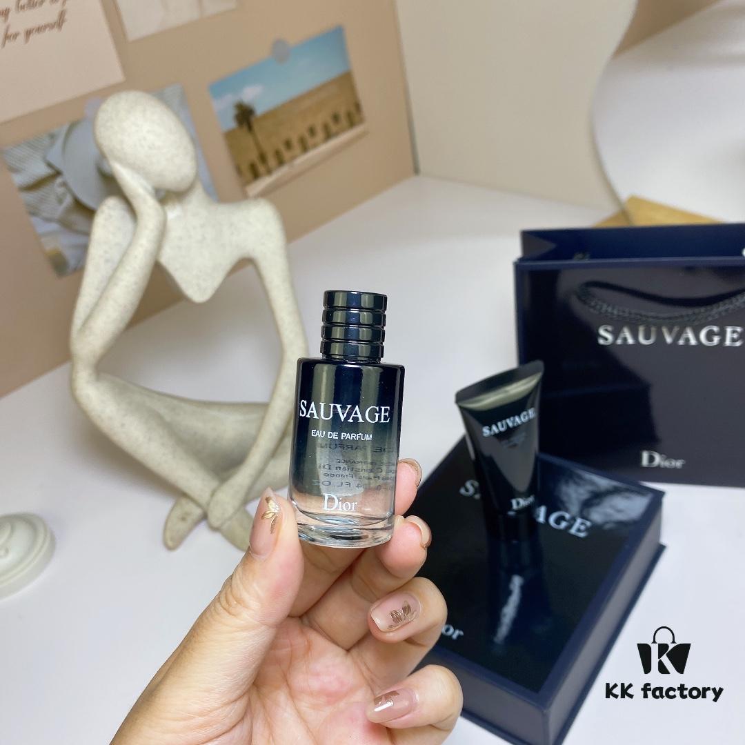 Clearance Dior Sauvage Sample Set Two-Piece EDP Perfume 10ml Shower Gel 20ml