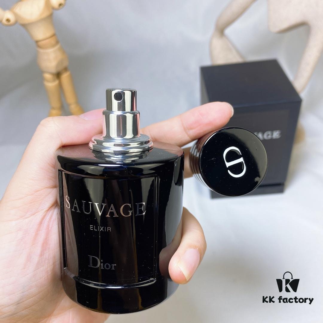 Dior Sauvage Elixir for Men 60ml - Gift Set in Wooden Box, Oriental Fragrance with Long-Lasting Scent