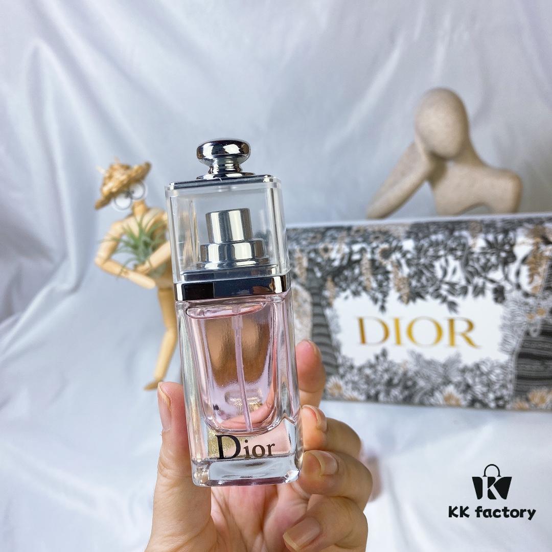 New Dior Perfume Mini Deluxe Gift Set 4-Piece Set, Including J'adore, Miss Dior, Addict Fresh, and Joy