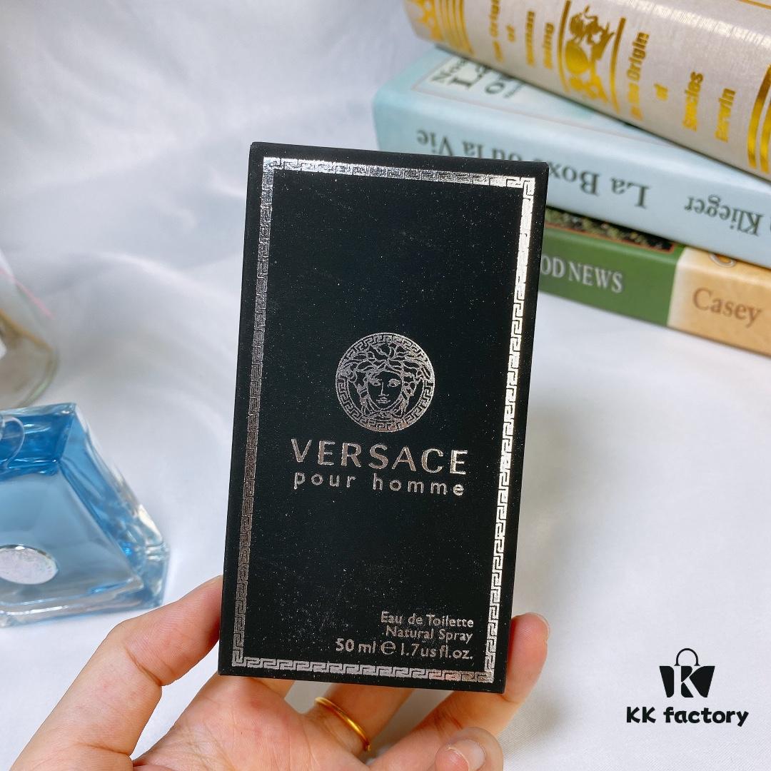 50ml 💕 Versace Pour Homme Eau de Toilette for Men 50ML, Hidden Tube, Fragrance Family: Fresh Citrus Aquatic Notes - Top Notes: Citron, Orange Blossom, Bergamot, Cereal. Middle Notes: Geranium, Hyacinth, Sage, Cedarwood. Base Notes: Tonga Bean, Musk, Amber.