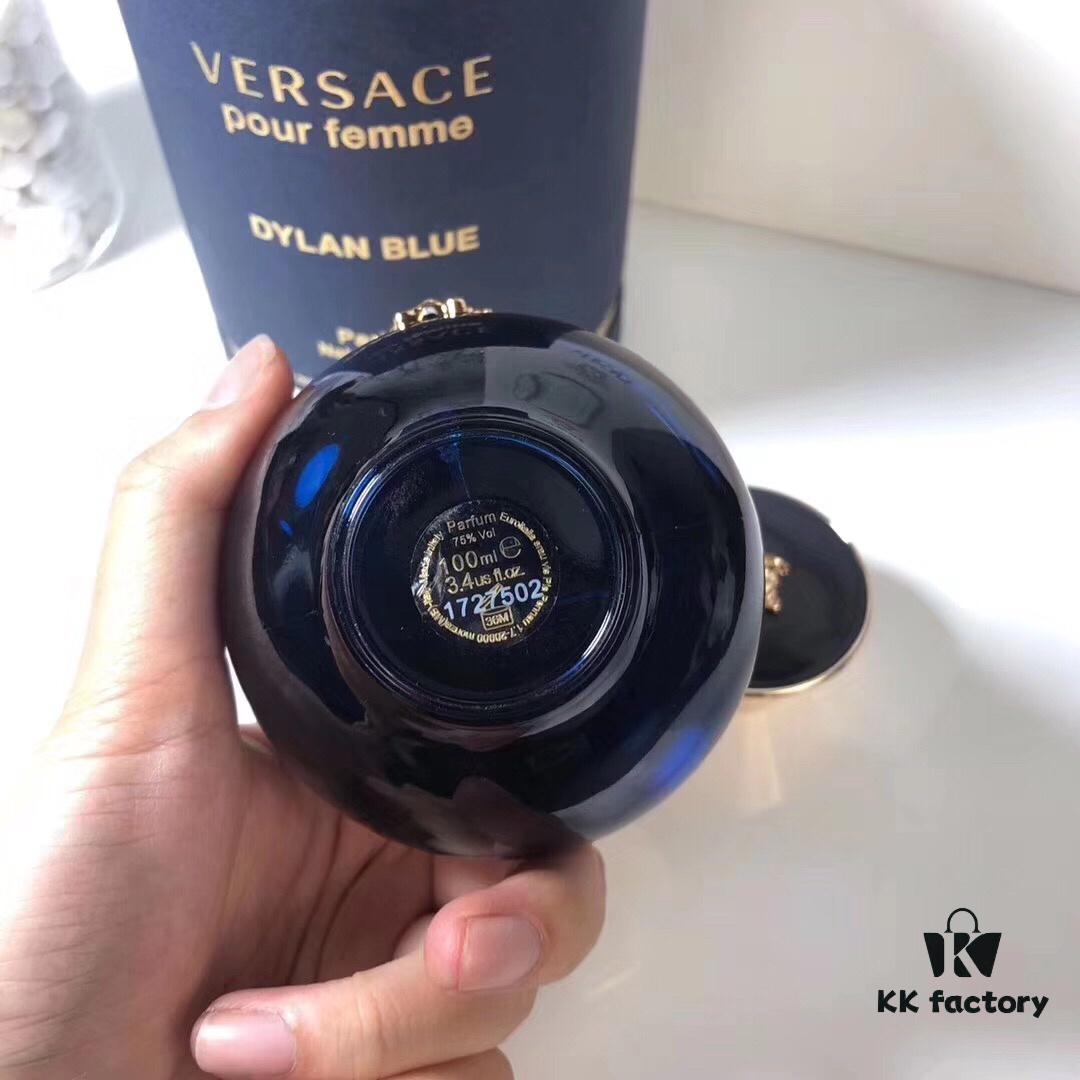 Versace Dylan Blue Pour Femme Eau de Toilette 100ML