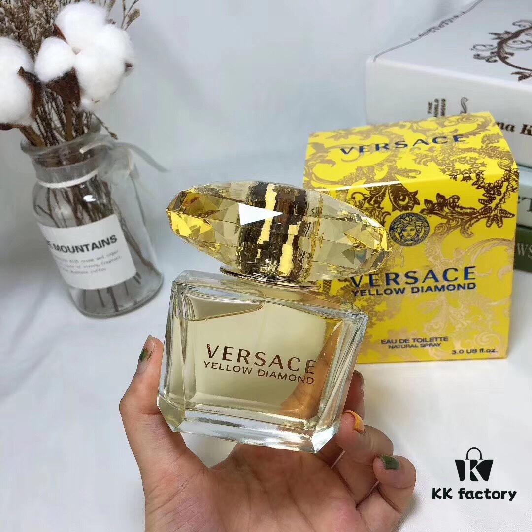 Versace Bright Crystal Eau de Toilette 90ml