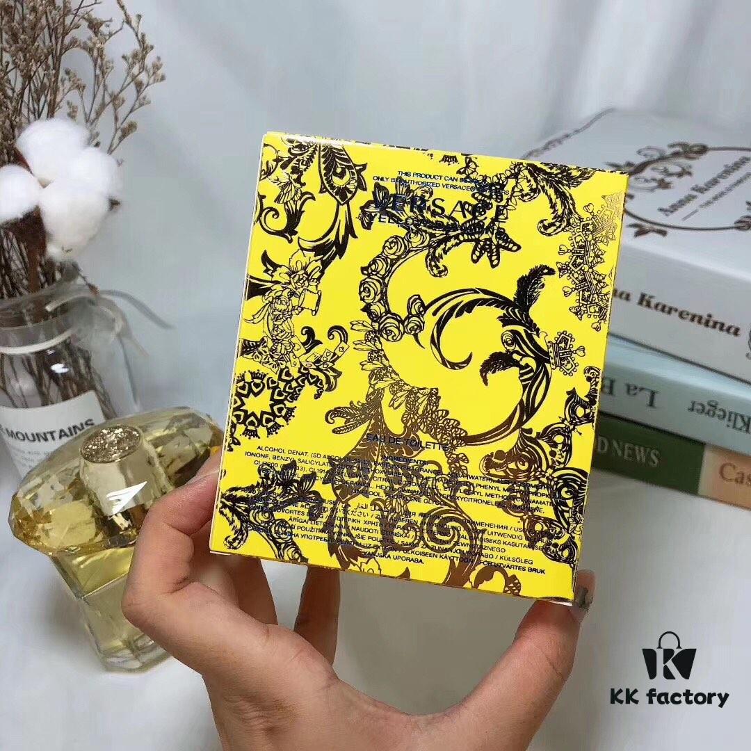 Versace Bright Crystal Eau de Toilette 90ml