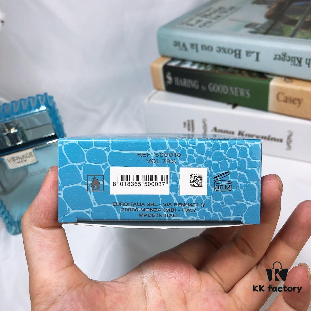 Versace Pour Homme Eau de Toilette, Long-Lasting Fresh Woody Aquatic Fragrance for Men, 100ml