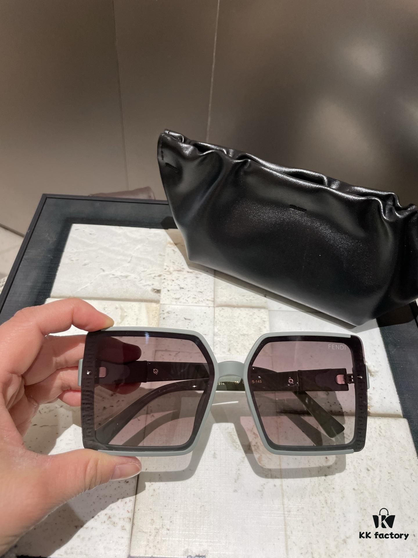 Fendi 💫 Polarized 💫 Fashionable and Elegant Sunglasses for Women
