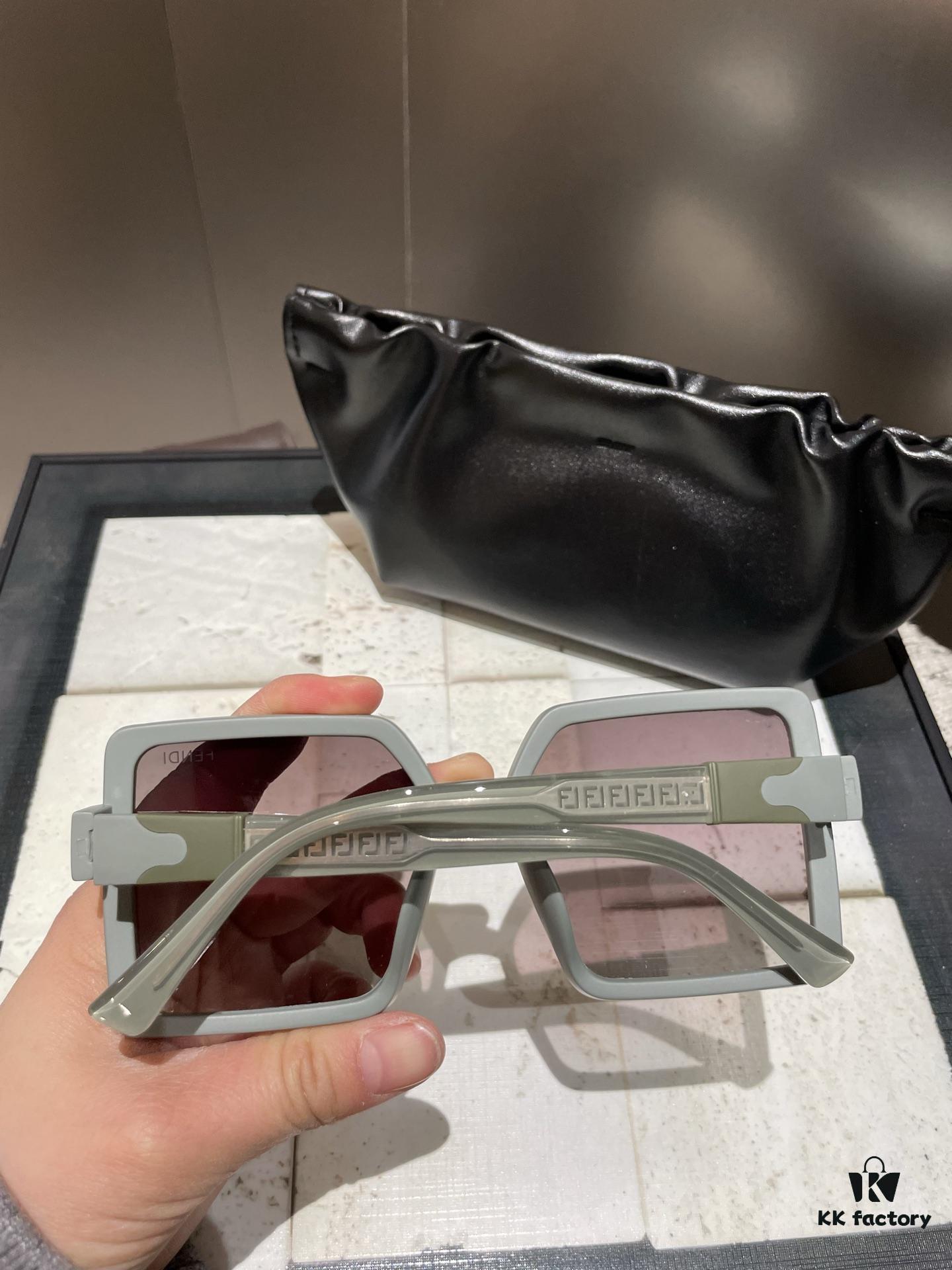 Fendi 💫 Polarized 💫 Fashionable and Elegant Sunglasses for Women