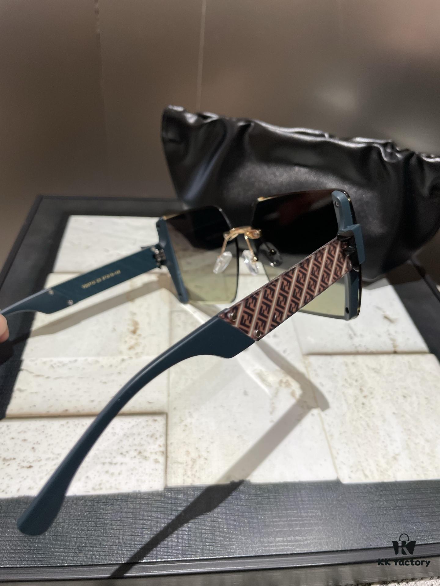 Fendi💫 Polarized Fashion Elegant Sunglasses for Women