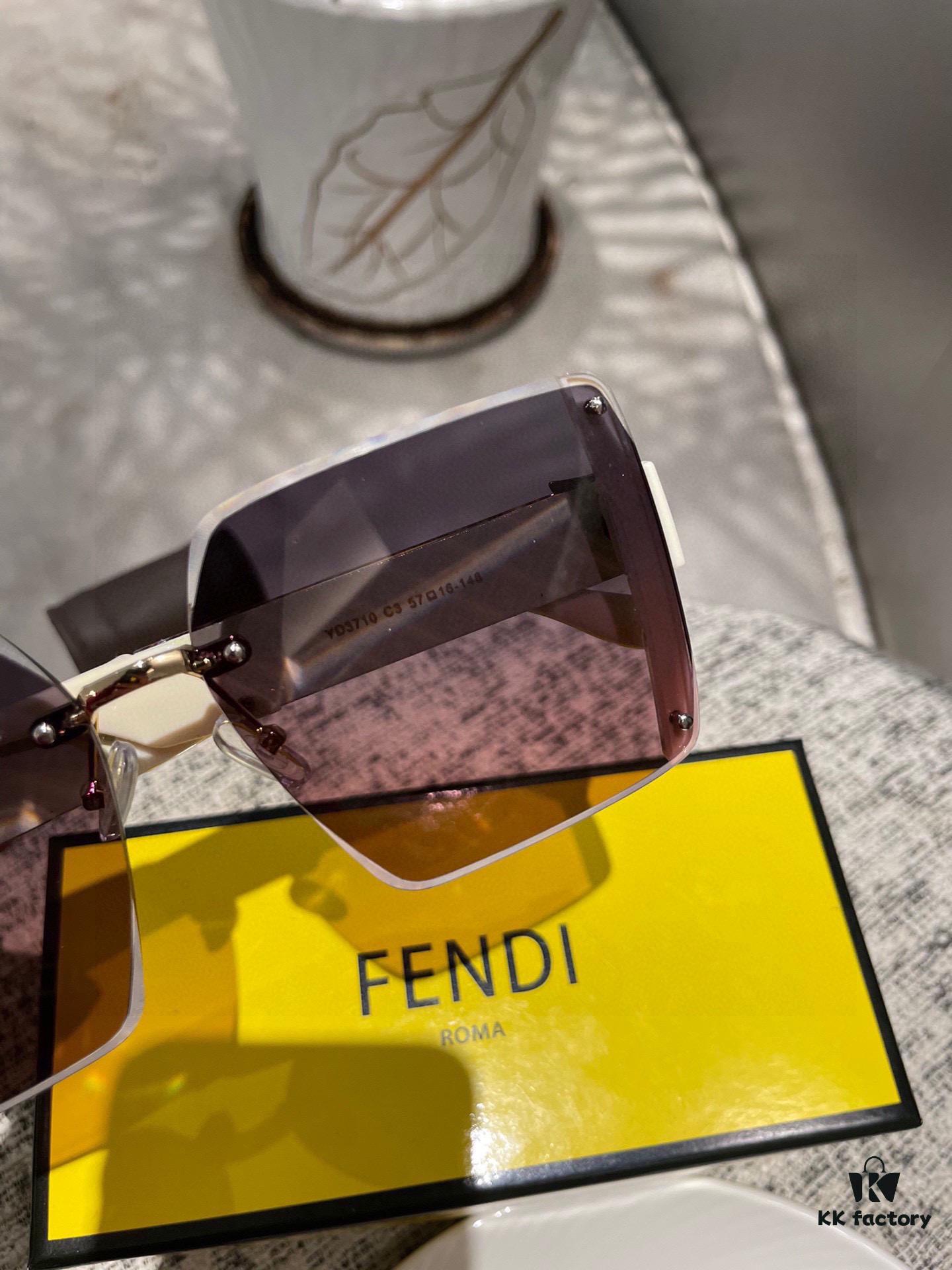 Fendi 💫 Polarized 💫 Stylish and Elegant Sunglasses for Women