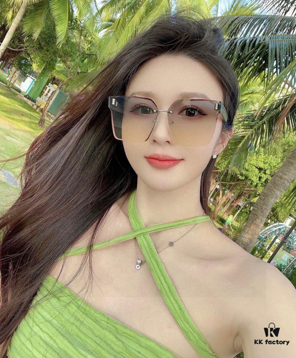 Fendi💌 Polarized Resin Sunglasses😎 New Style Chanel-Inspired Sun Glasses Reduce Glare🥰 Block Harmful Light and Radiation😊 Essential for Travel, Outings, and Stylish Outfits🌸 Suitable for Driving Too🧐 Brand Philosophy - Trends Come and Go, but Style Remains Eternal🥳 6115 Eyewear Sunglasses