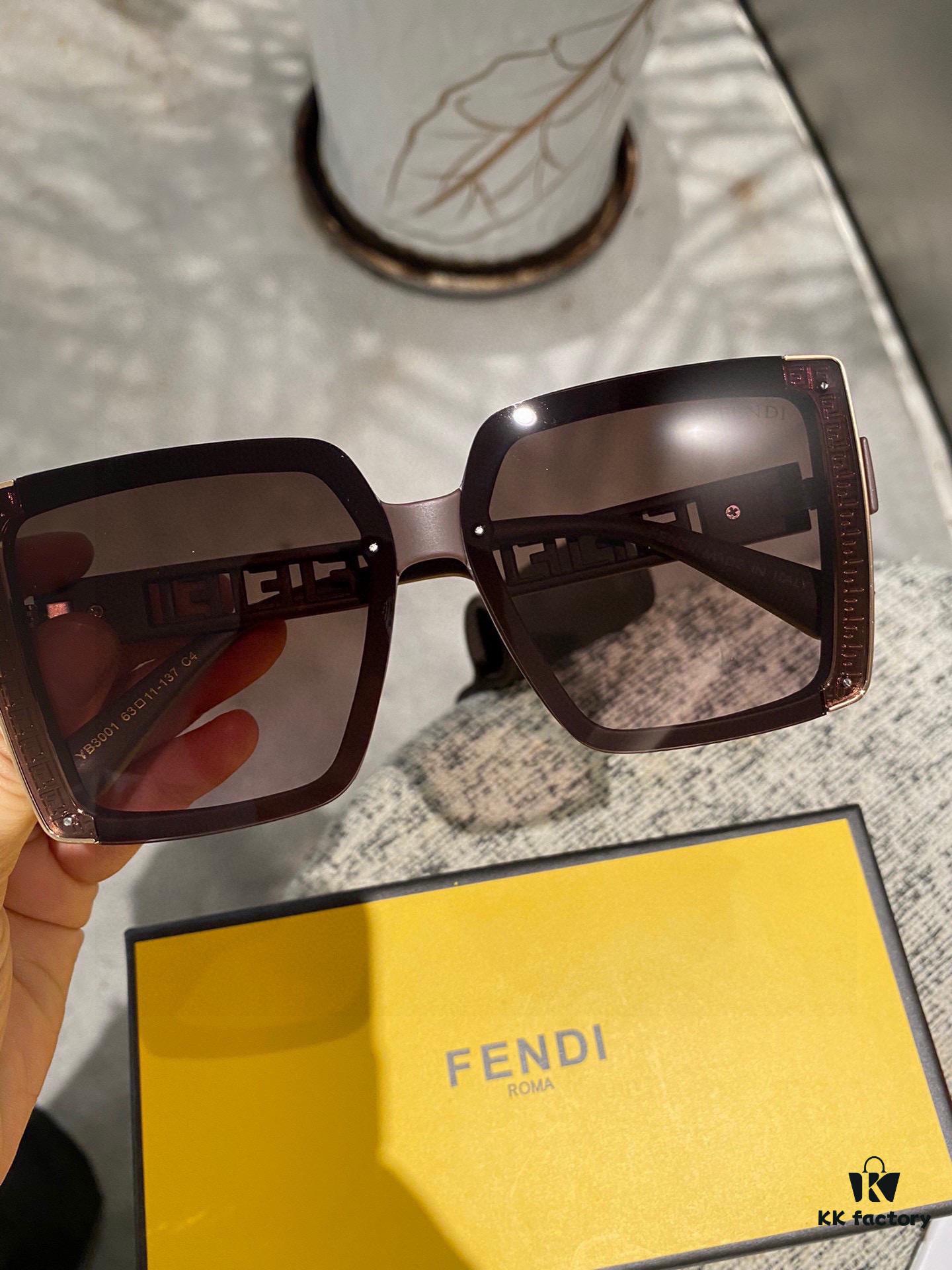 Fendi💌 Polarized Resin Sunglasses😎 New Style Chanel-Inspired Shades for Reducing Glare🥰 Blocks Harmful Light and Radiation😊 Essential Fashion Accessory for Travel and Outings🌸 Suitable for Driving as Well🧐 Brand Philosophy - Trends Come and Go, but Style Remains Eternal🥳 6115 Eyewear Sunglasses