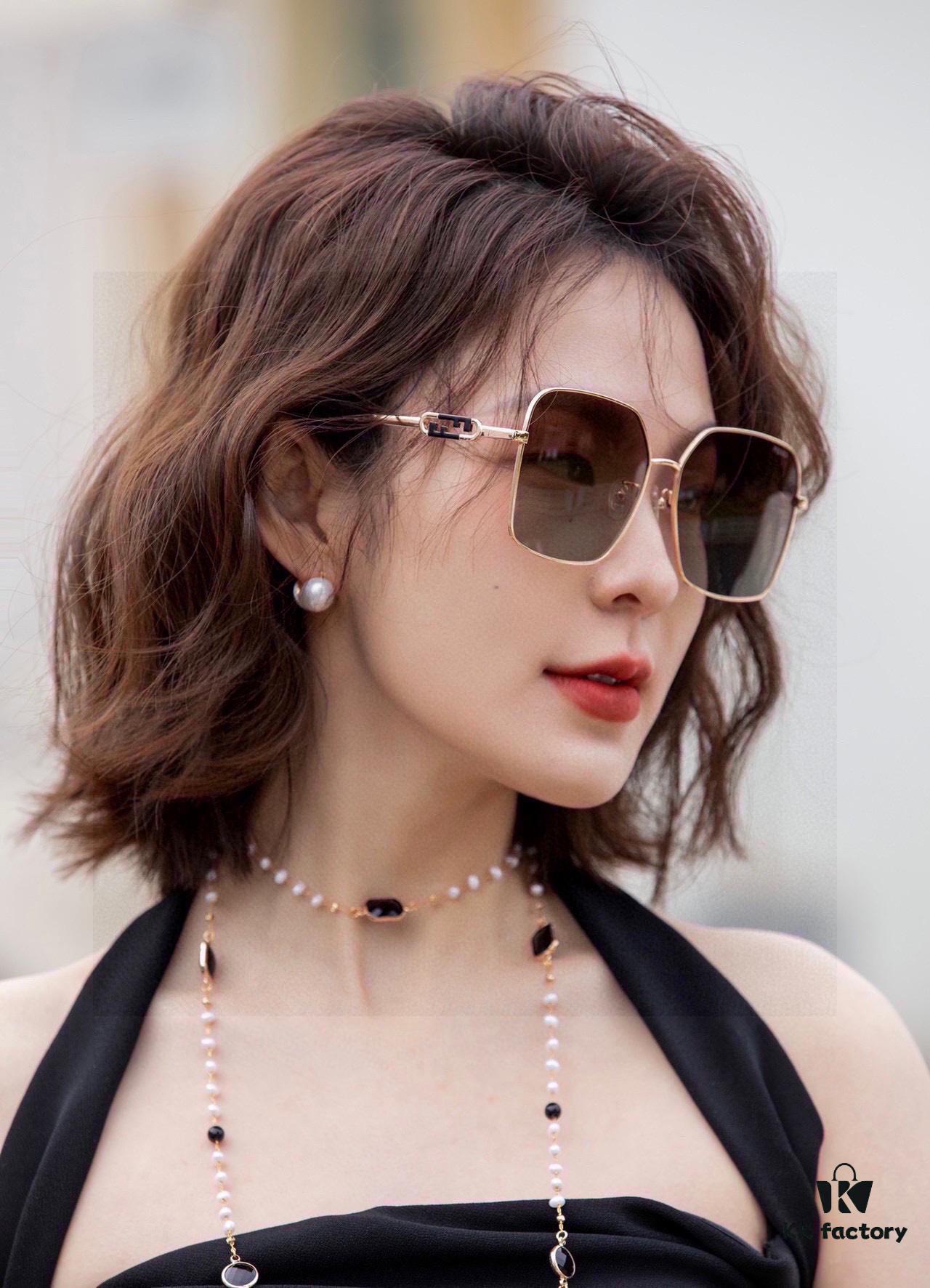 Fendi💌Polaroid Resin Sunglasses😎 New Arrival Chanel-Style Sun Glasses Reduce Glare🥰Block Harmful Light and Radiation😊Essential for Travel, Outfits, and Driving🌸🧐Brand Philosophy - Trends Come and Go, but Style Remains🥳