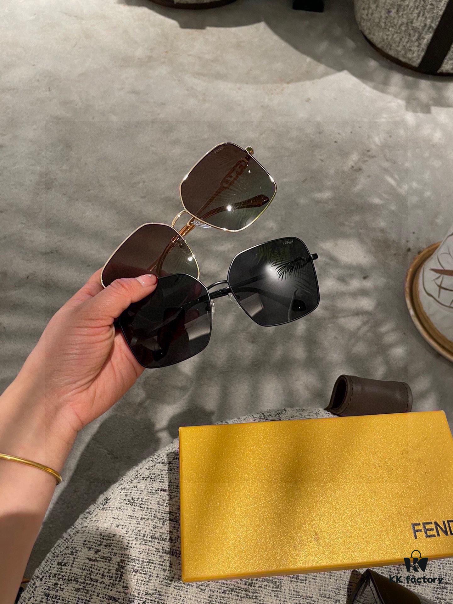 Fendi💌Polaroid Resin Sunglasses😎 New Arrival Chanel-Style Sun Glasses Reduce Glare🥰Block Harmful Light and Radiation😊Essential for Travel, Outfits, and Driving🌸🧐Brand Philosophy - Trends Come and Go, but Style Remains🥳