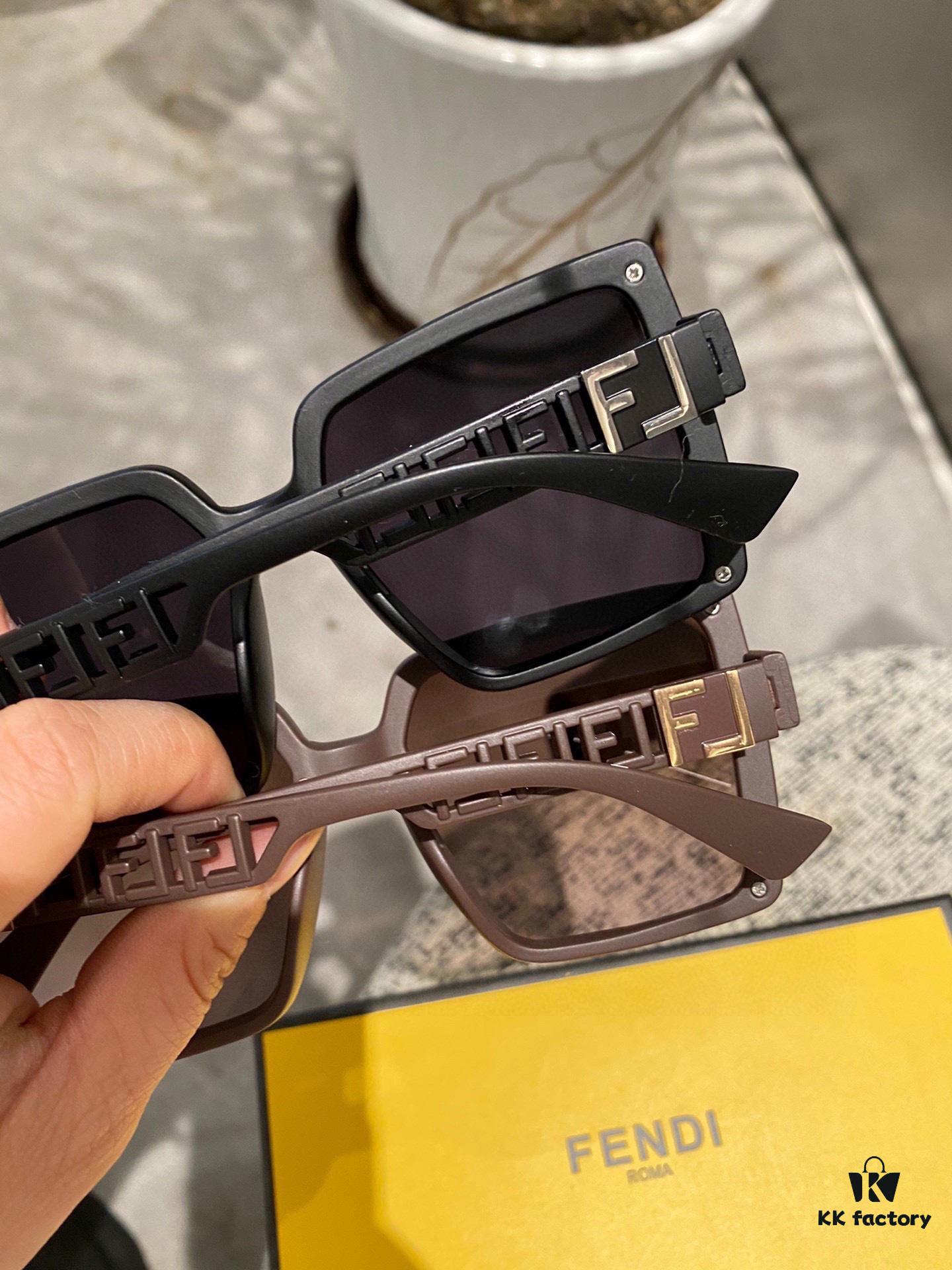 Fendi Postaloy Resin Polarized Sunglasses 😎 New Style Chic Sun Glasses to Reduce Glare, Block Harmful Radiation 🥰 Essential for Travel, Outings, and Driving 🌸