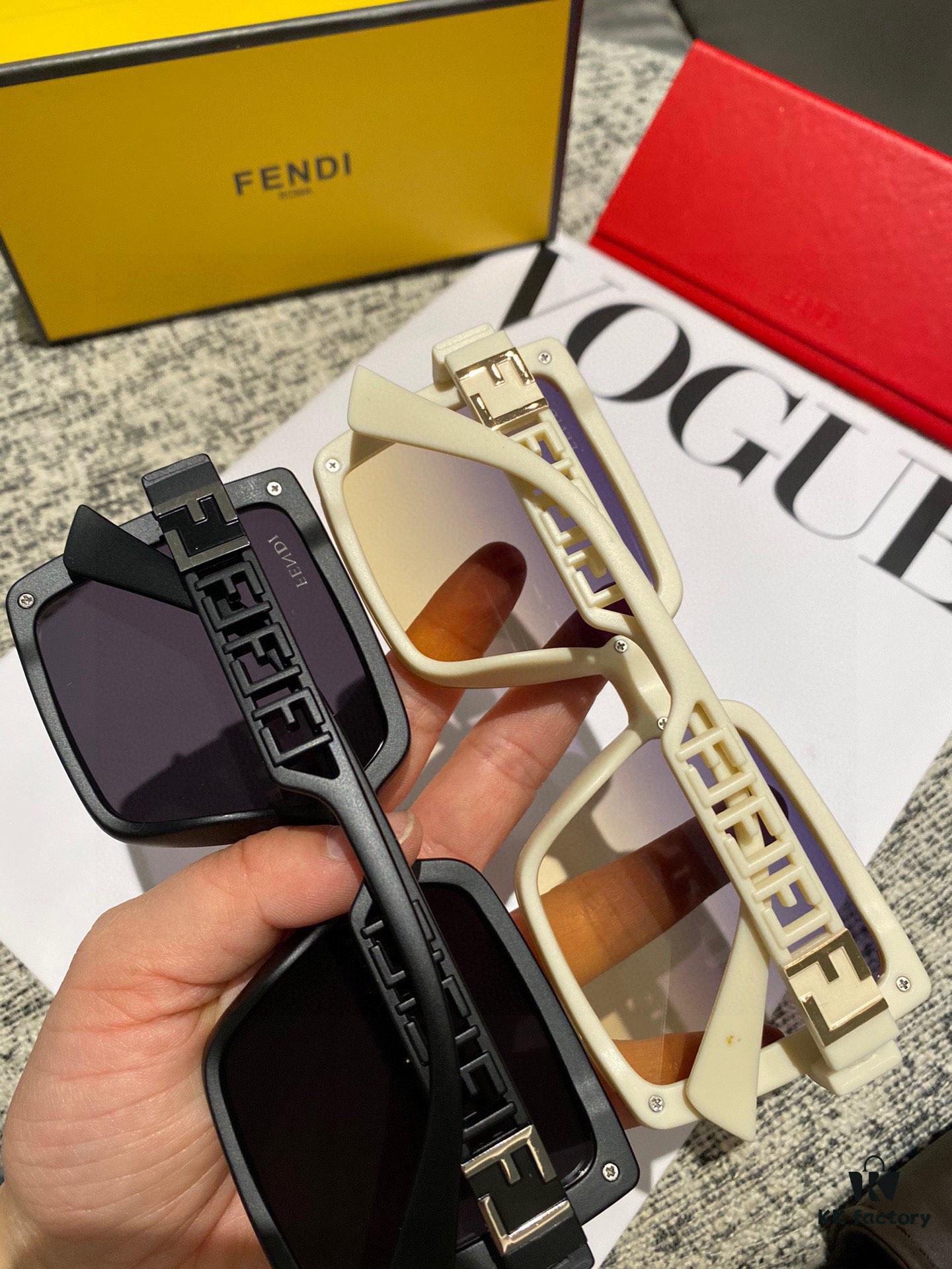 Fendi Postaloy Polarized Sunglasses 😎 New Stylish Chic Sun Glasses to Reduce Glare, Block Harmful Radiation 🥰 Essential Fashion Accessory for Travel and Daily Wear 🌸 Perfect for Driving 🧐 Brand Philosophy - Trends Come and Go, Style Remains Forever 🥳 6115 Eyewear