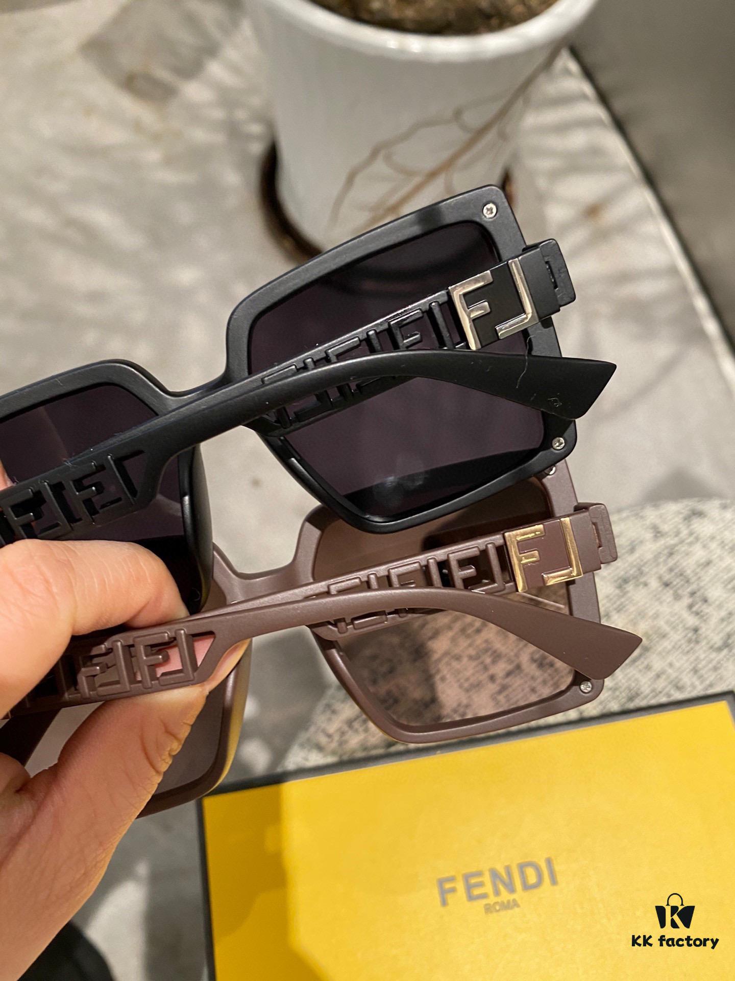 Fendi Postar Resin Polarized Sunglasses😎 New Fashion Chic Shades Reduce Glare, Block Harmful Radiation, Perfect for Travel and Daily Wear🌸 Ideal for Driving 🧐 Brand Philosophy - Trends Fade, Style Remains 🥳 6115 Eyewear