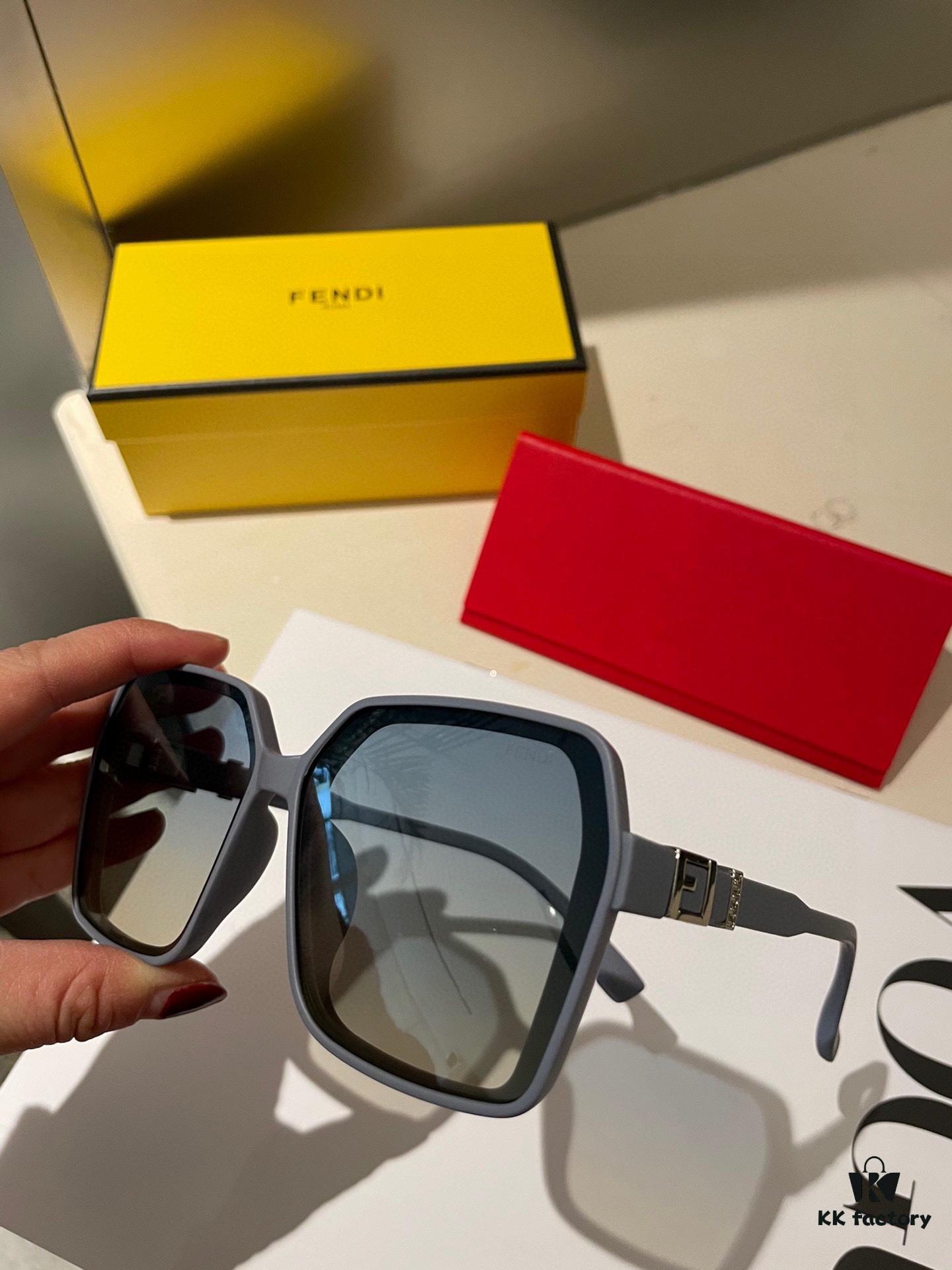 Fendi Women's Polarized Sunglasses 🕶️ Fashionable Face-Framing Designer Style Trendy Sunglasses Live-Stream Recommended Model (6109)