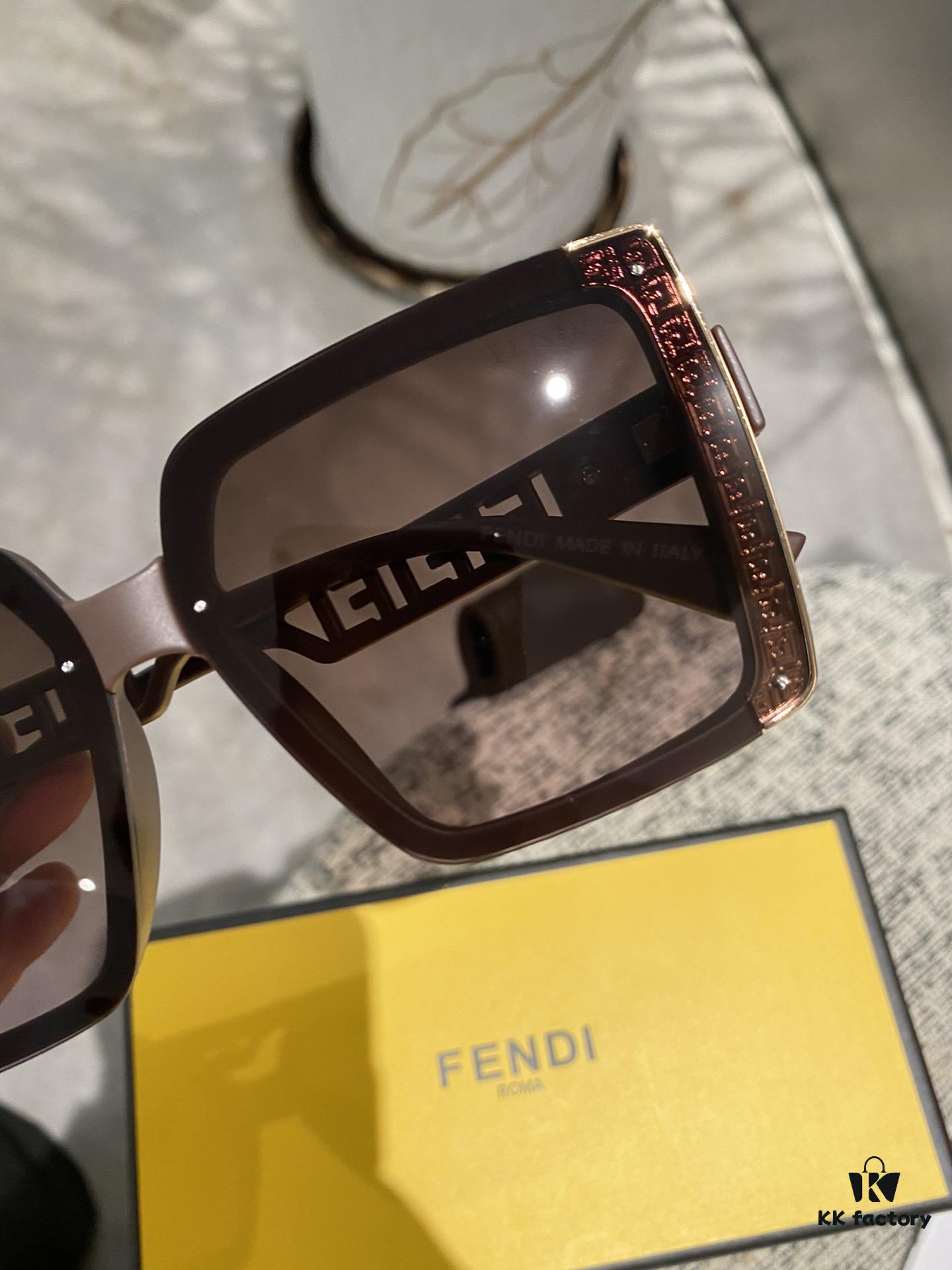 Fendi Polarized Resin Sunglasses 😎 New Style Chanel-Style Sun Glasses, Reduce Glare, Block Harmful Rays and Radiation 🥰 Essential for Travel and Outfit Pairing 🌸 Suitable for Driving 🧐 Brand Philosophy - Trends Come and Go, but Style Remains Eternal 🥳 6115 Eyewear