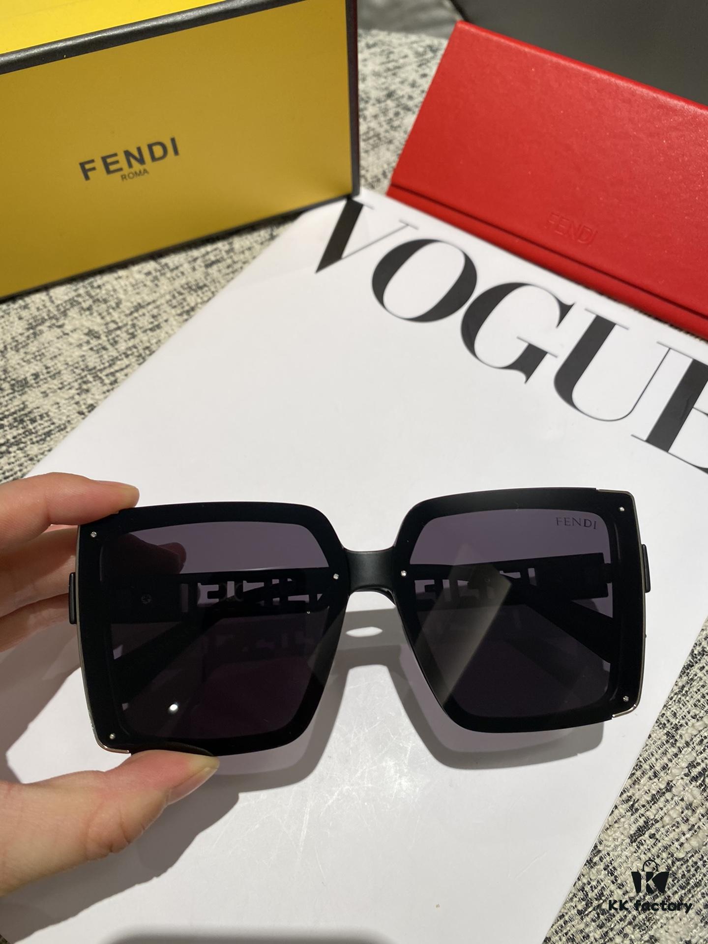 Fendi💌 Polarized Resin Sunglasses😎 New Style Chic Sun Glasses Reduce Glare, Block Harmful Radiation, Essential for Travel and Daily Wear🌸 Perfect for Driving 🧐 Brand Philosophy - Trends Come and Go, but Style Remains 🥳 3001 Eyewear