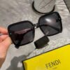 Fendi Women's Polarized Sunglasses 🕶️ Fashionable Face-Framing Designer Style Trendy Look Live-Stream Recommended Model (6071) Eyewear