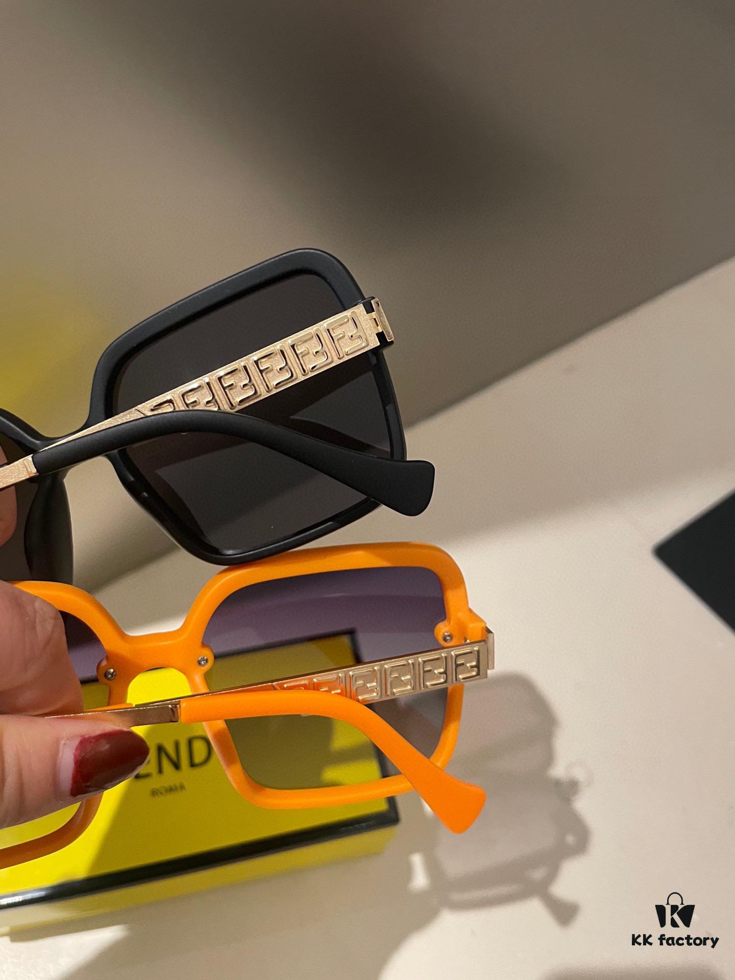 Fendi Women's Polarized Sunglasses 🕶️ Fashionable Face-Framing Luxury Style Trendy Design Recommended from Live Stream (6071)