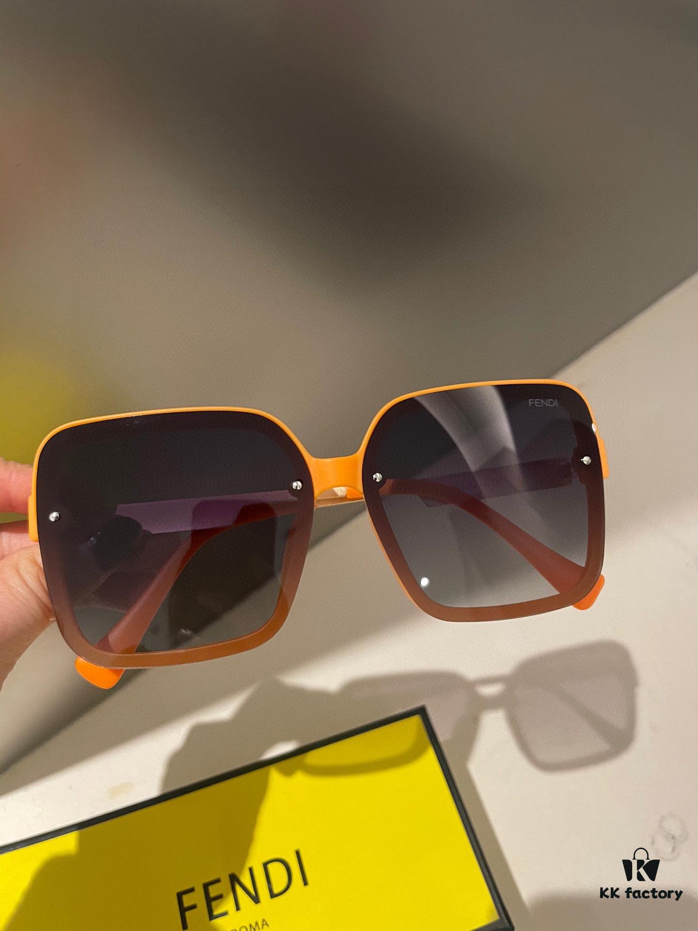Fendi Women's Polarized Sunglasses 🕶️ Fashionable Face-Framing Luxury Style Trendy Design Recommended from Live Stream (6071)