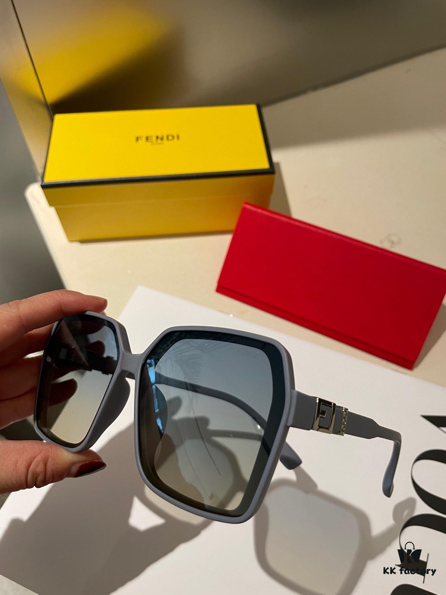 Fendi Women's Polarized Sunglasses 🕶️ Fashionable Face-Framing Designer Style Trendy Sun Glasses Live Broadcast Recommended Model (6109)
