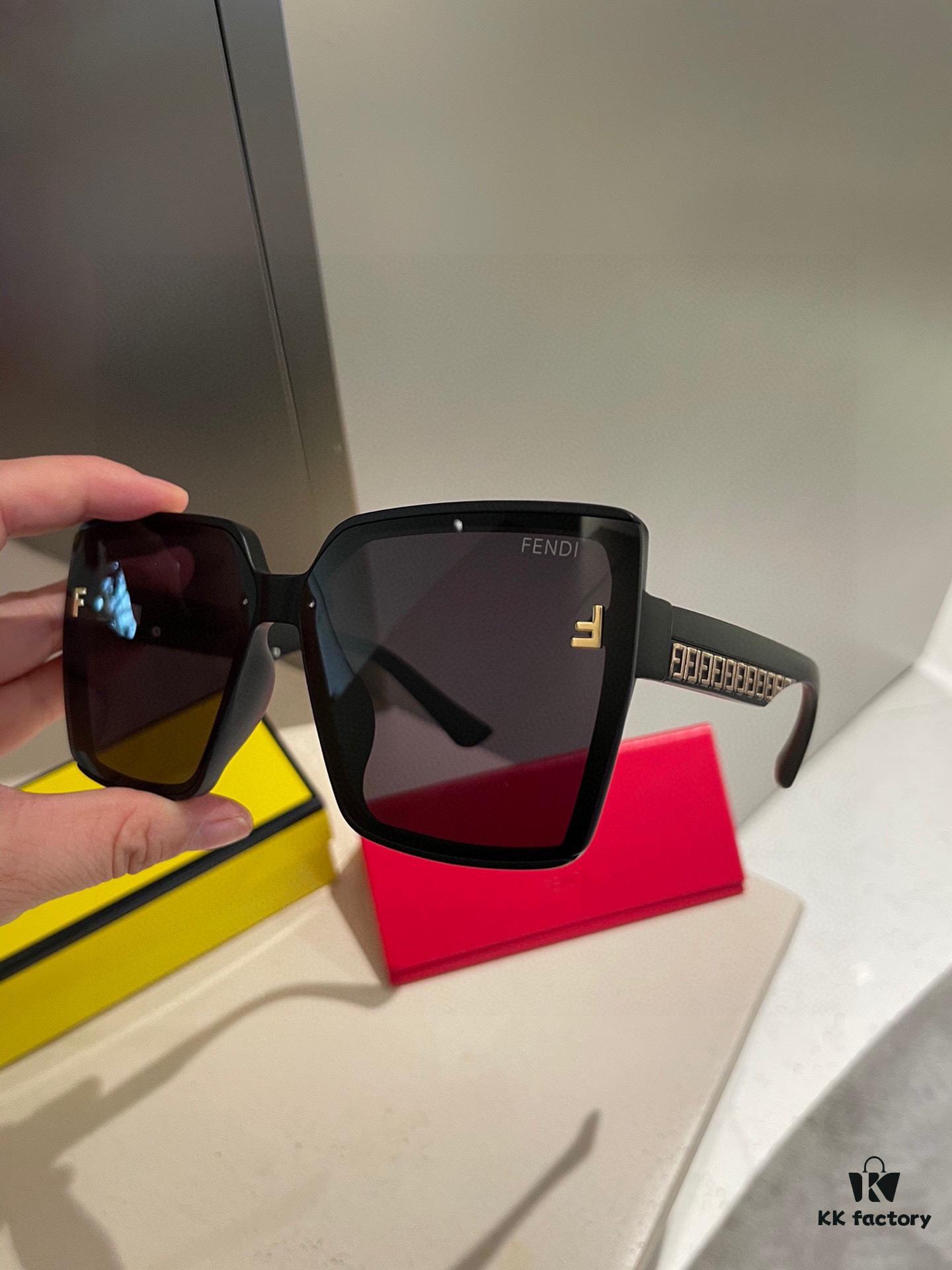 Fendi Postaloy Polarized Sunglasses 😎 New Style Chic Sun Glasses to Reduce Glare 🥰 Block Harmful Light and Radiation 😊 Essential for Travel, Outfits, and Driving 🌸
