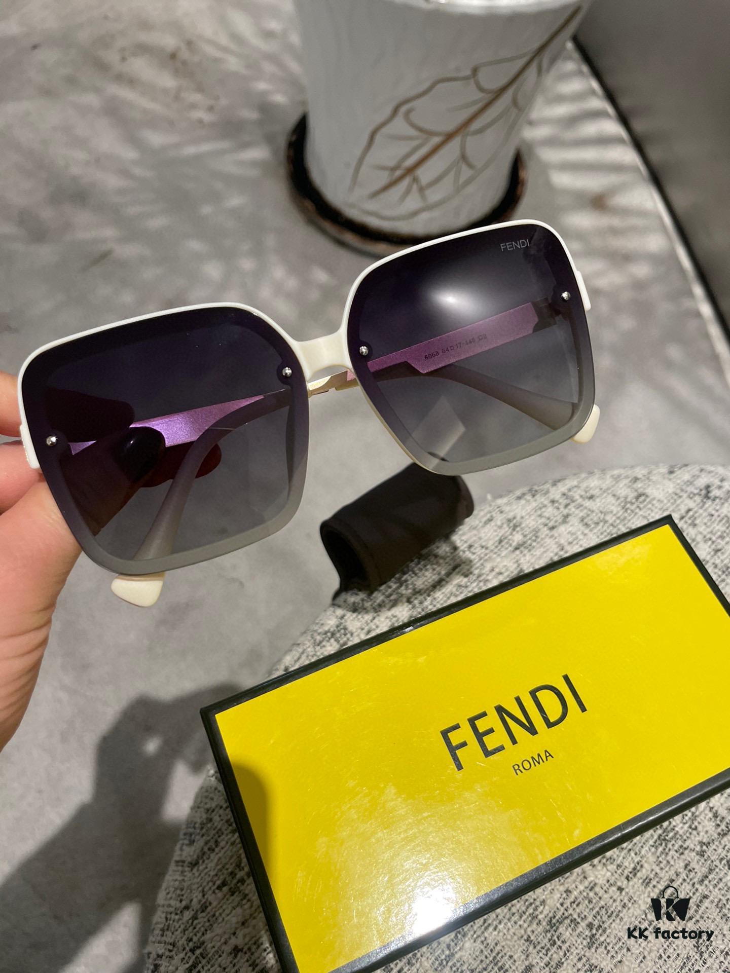 Fendi Women's Polarized Sunglasses 🕶️ Fashionable Face-Framing Designer Style, Trendy Look, Live Stream Recommended Model (6071)