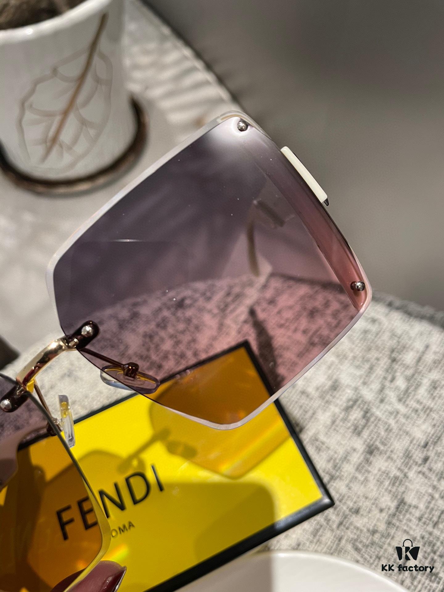 Fendi 💫 Polarized 💫 Fashionable and Elegant Sunglasses for Women