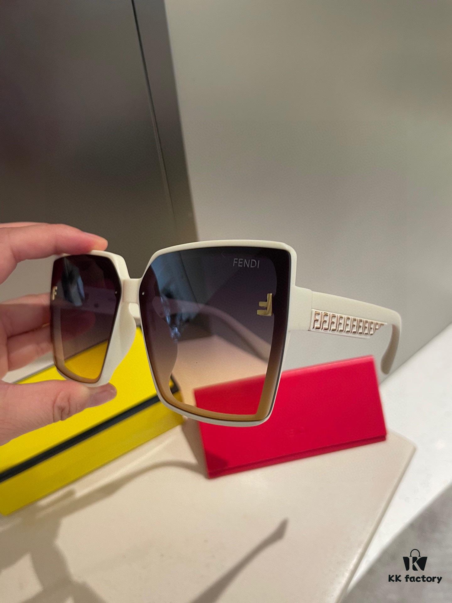 Fendi Postaloy Resin Polarized Sunglasses 😎 New Style Chic Sun Glasses to Reduce Glare 🥰 Block Harmful Light and Radiation 😊 Essential Fashion Accessory for Travel and Outfits 🌸 Also Suitable for Driving 🧐 Brand Philosophy - Trends Come and Go, but Style Remains Forever 🥳