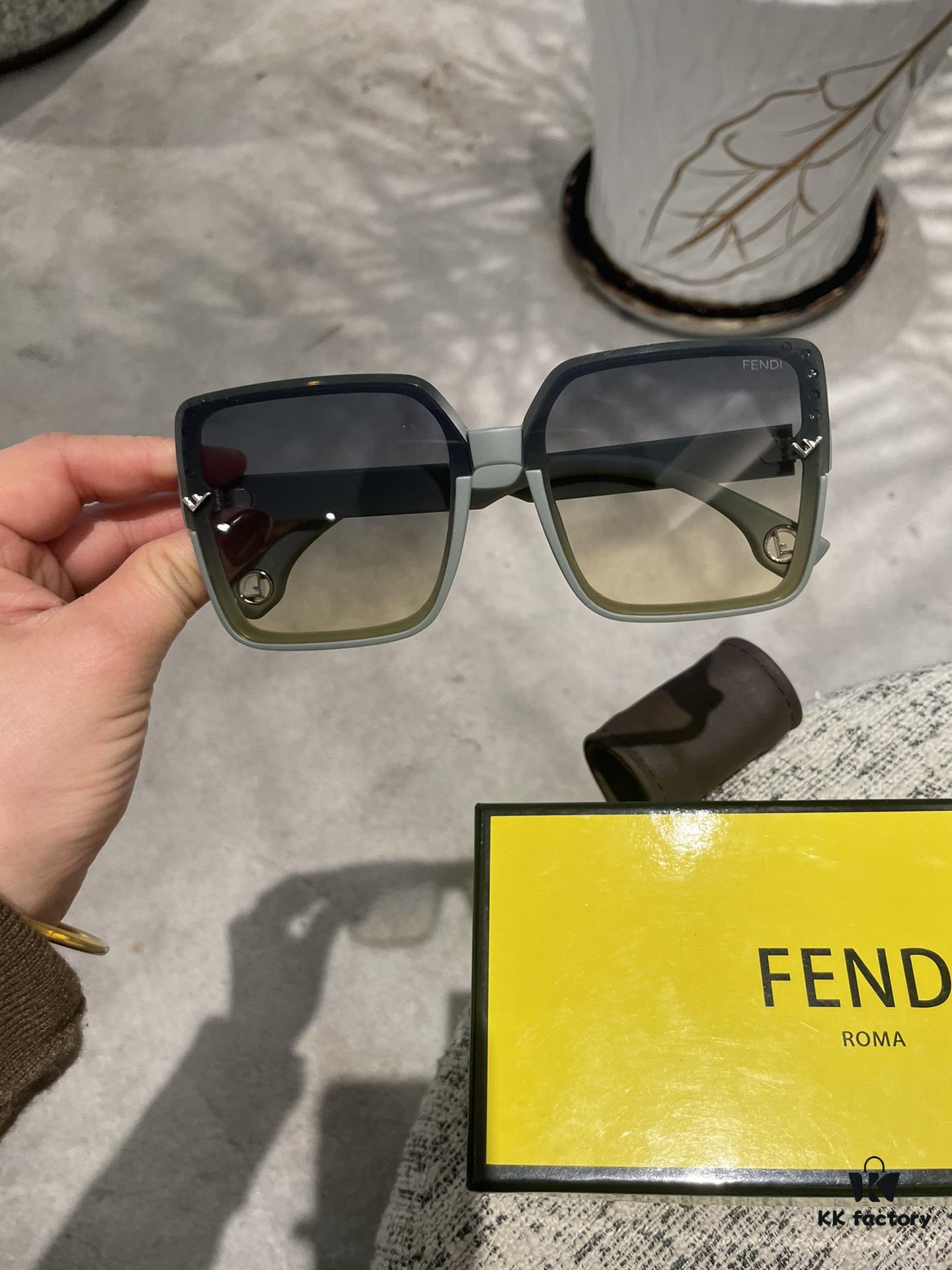 Fendi Postaloy Resin Polarized Sunglasses 😎 New Style Chic Sun Glasses to Reduce Glare, Block Harmful Light and Radiation 🥰 Essential Fashion Accessory for Travel, Outings, and Driving 🌸
