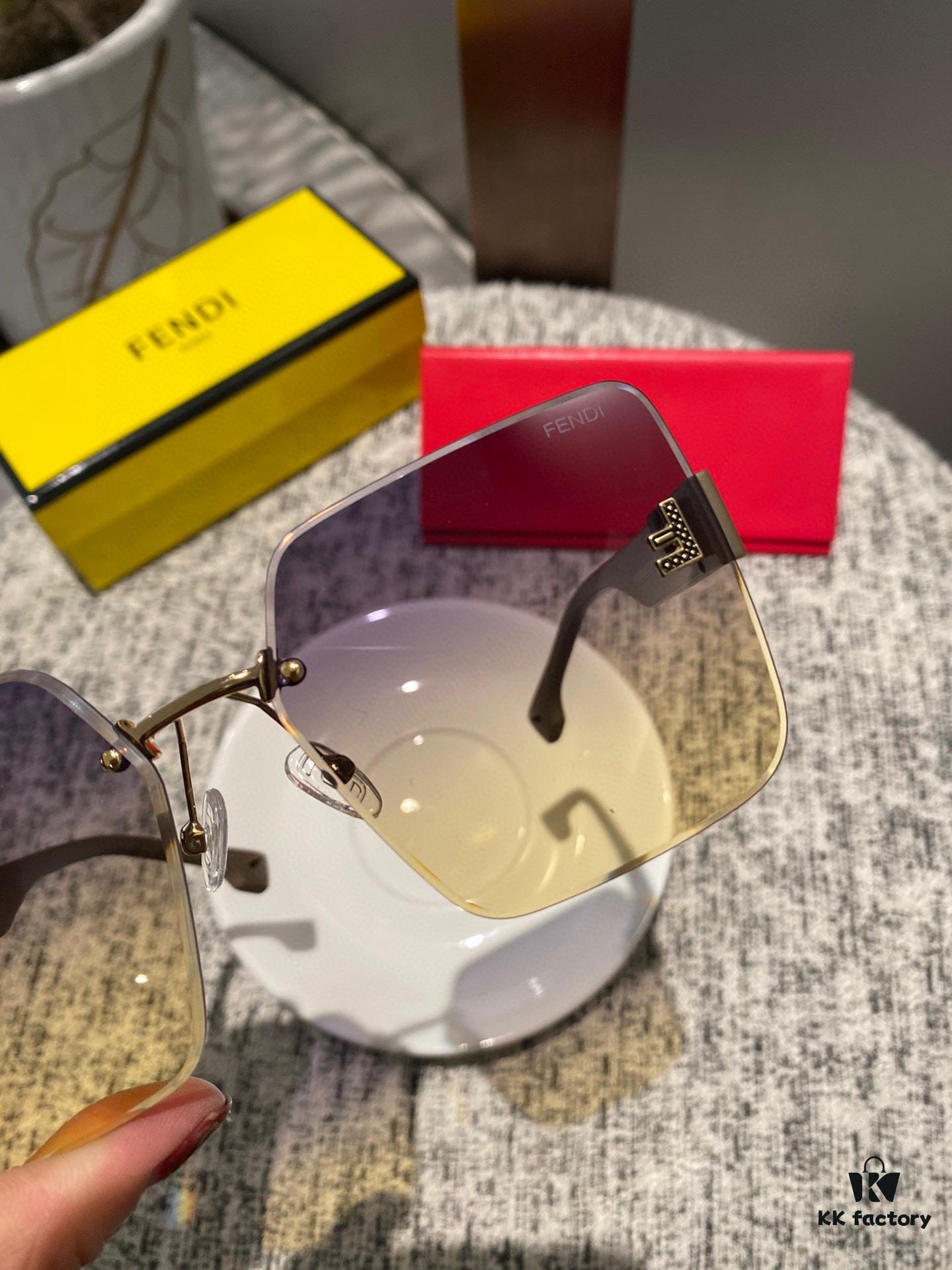 Fendi Postaloy Resin Polarized Sunglasses 😎 New Style Chic Sun Glasses Reduce Glare, Block Harmful Radiation 🥰 Essential for Travel and Outfit Pairing 🌸 Suitable for Driving 🧐 Brand Philosophy - Trends Come and Go, but Style Remains 🥳 6112 Eyewear Sunglasses