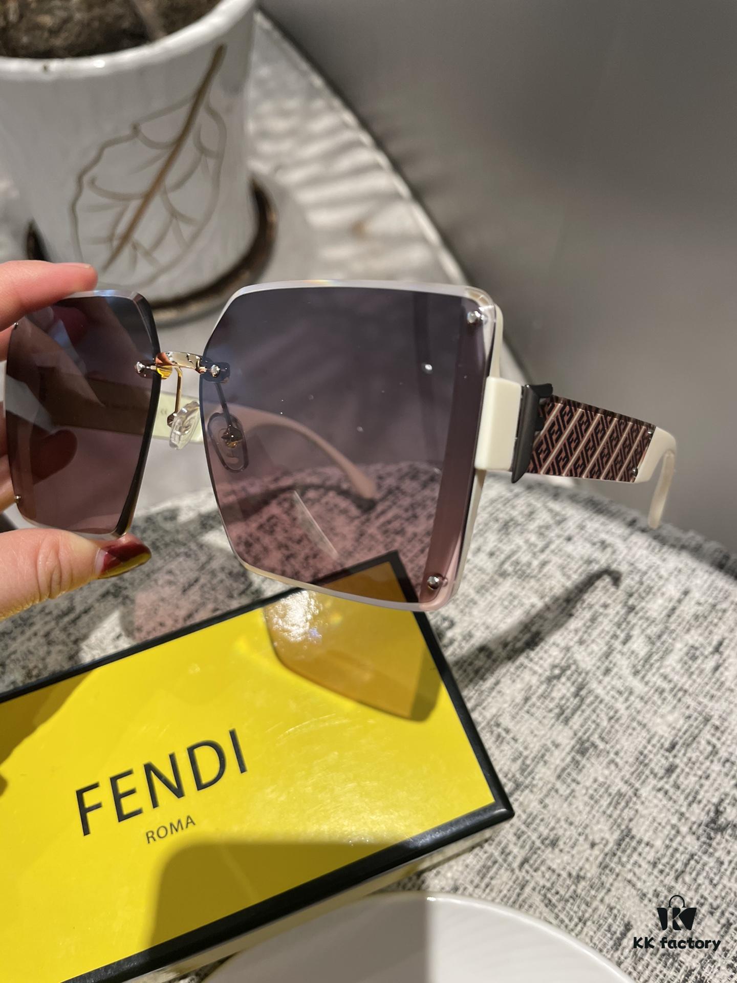 Fendi 💫 Polarized 💫 Fashionable and Elegant Sunglasses for Women
