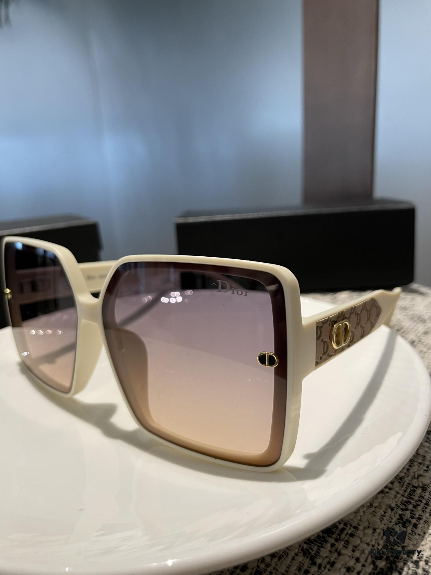 Gucci Polarized Series 2025 New Arrival Polarized Sunglasses, Multiple Styles