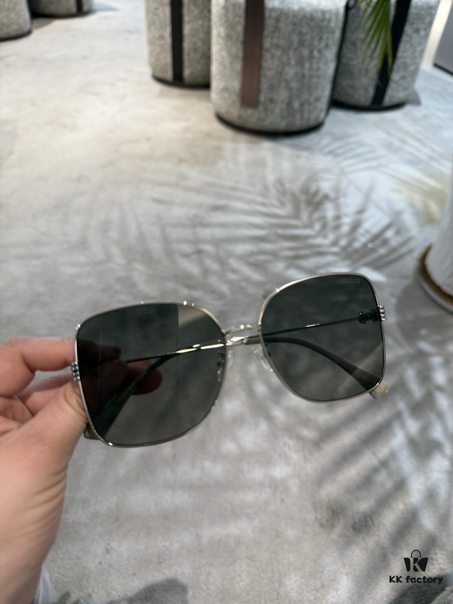 High-Definition Gucci Nylon Polarized Sunglasses for Women